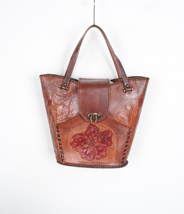 carving leather bag